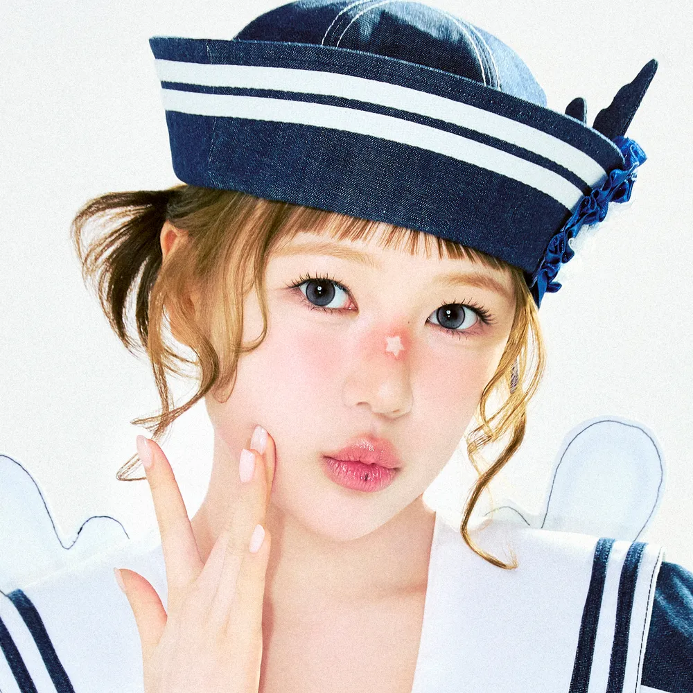 Ye-on (Hearts2Hearts) official profile portrait